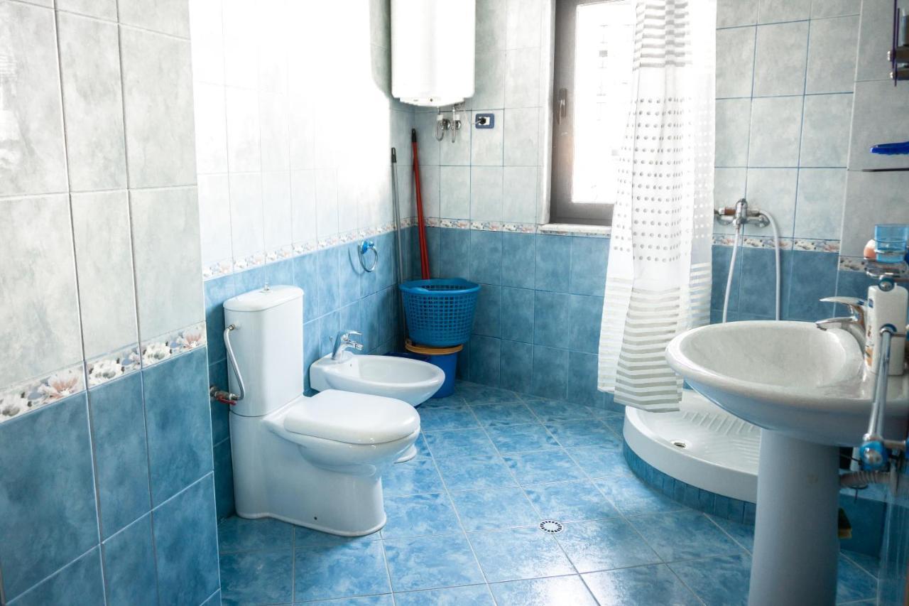 City Center Two Private Bedrooms Near Scanderbeg Square On Shared Apartment Tirana Extérieur photo